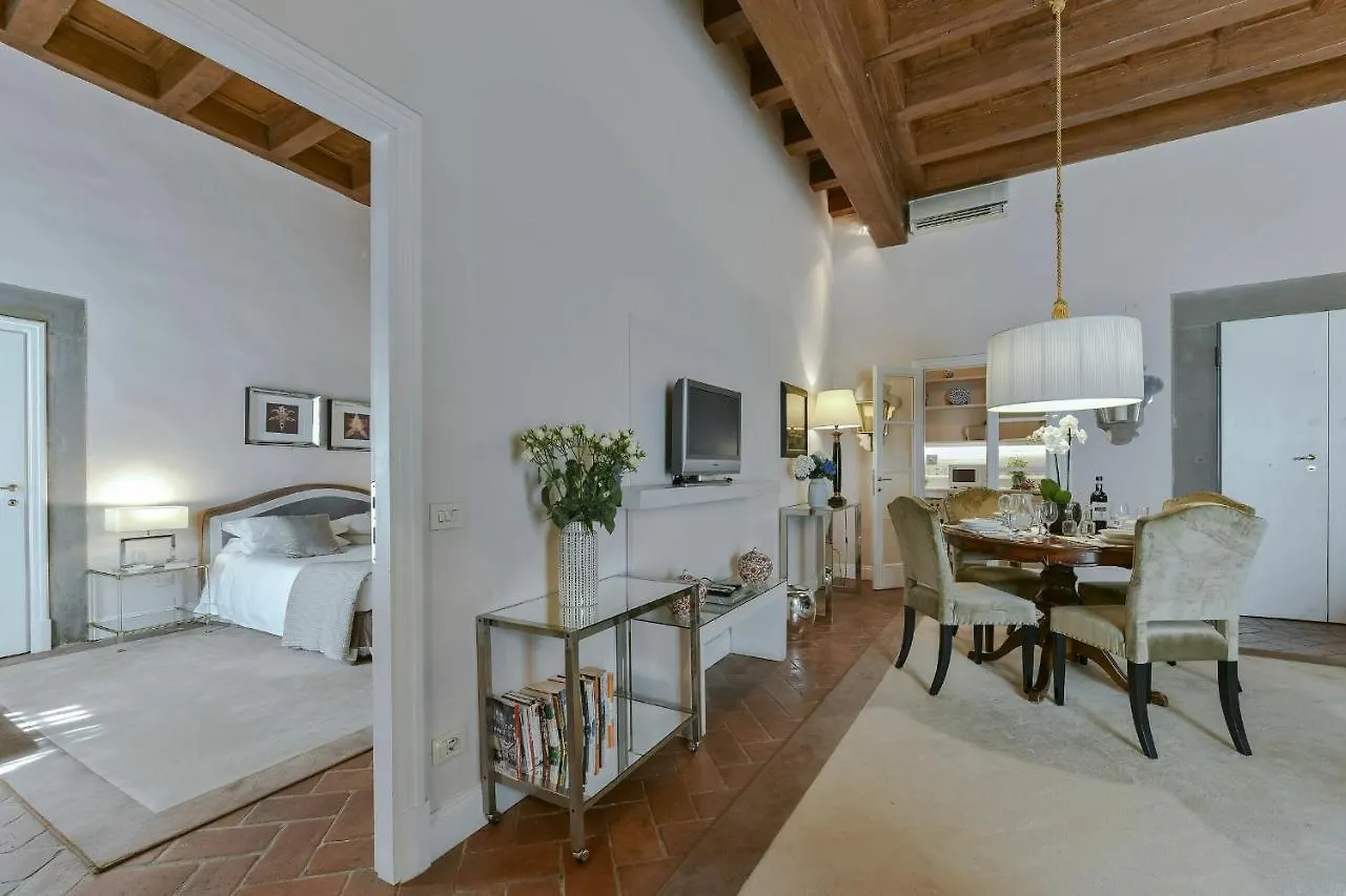 Palazzo Medici Apartments Florence
