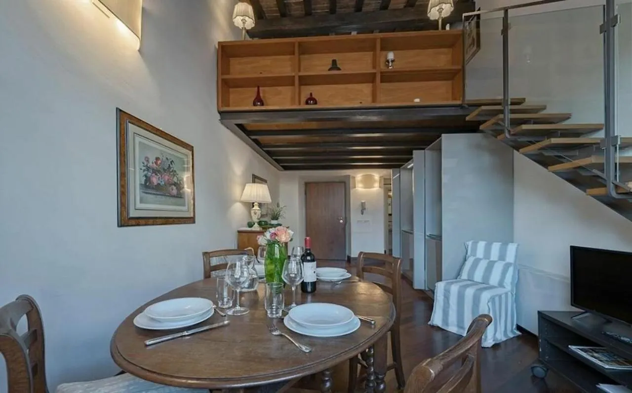 Palazzo Medici Apartments Florence