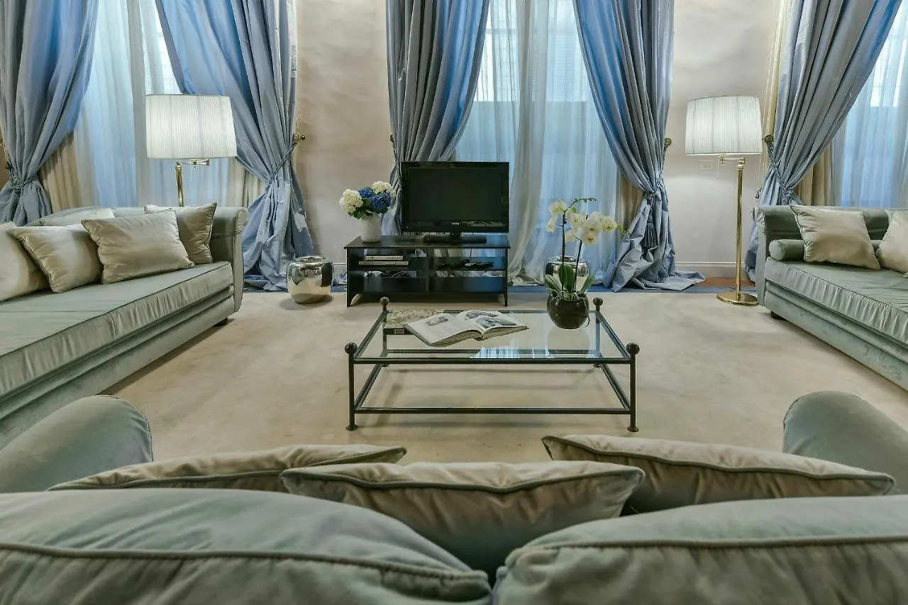 Palazzo Medici Apartments Florence