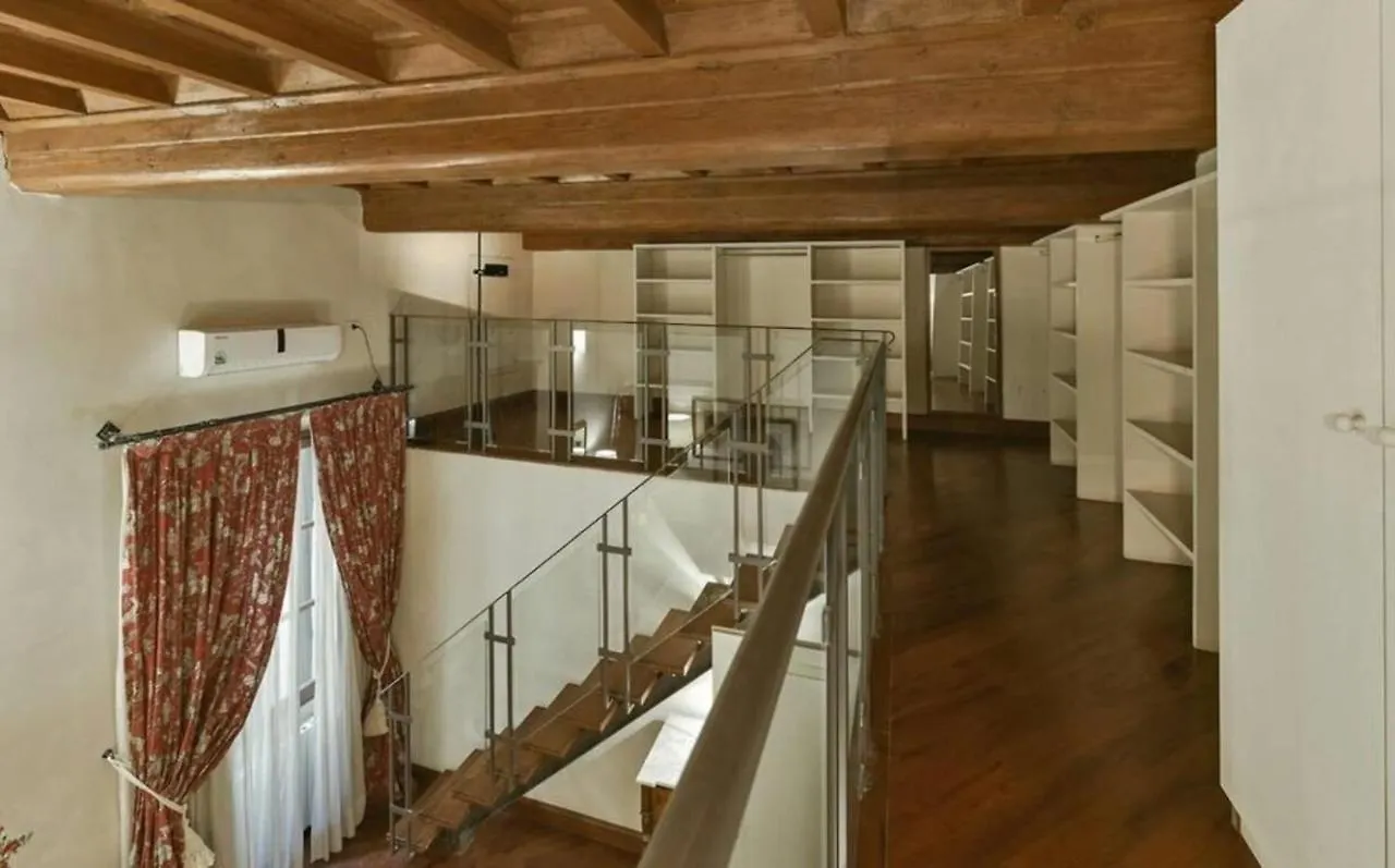 Palazzo Medici Apartments Florence