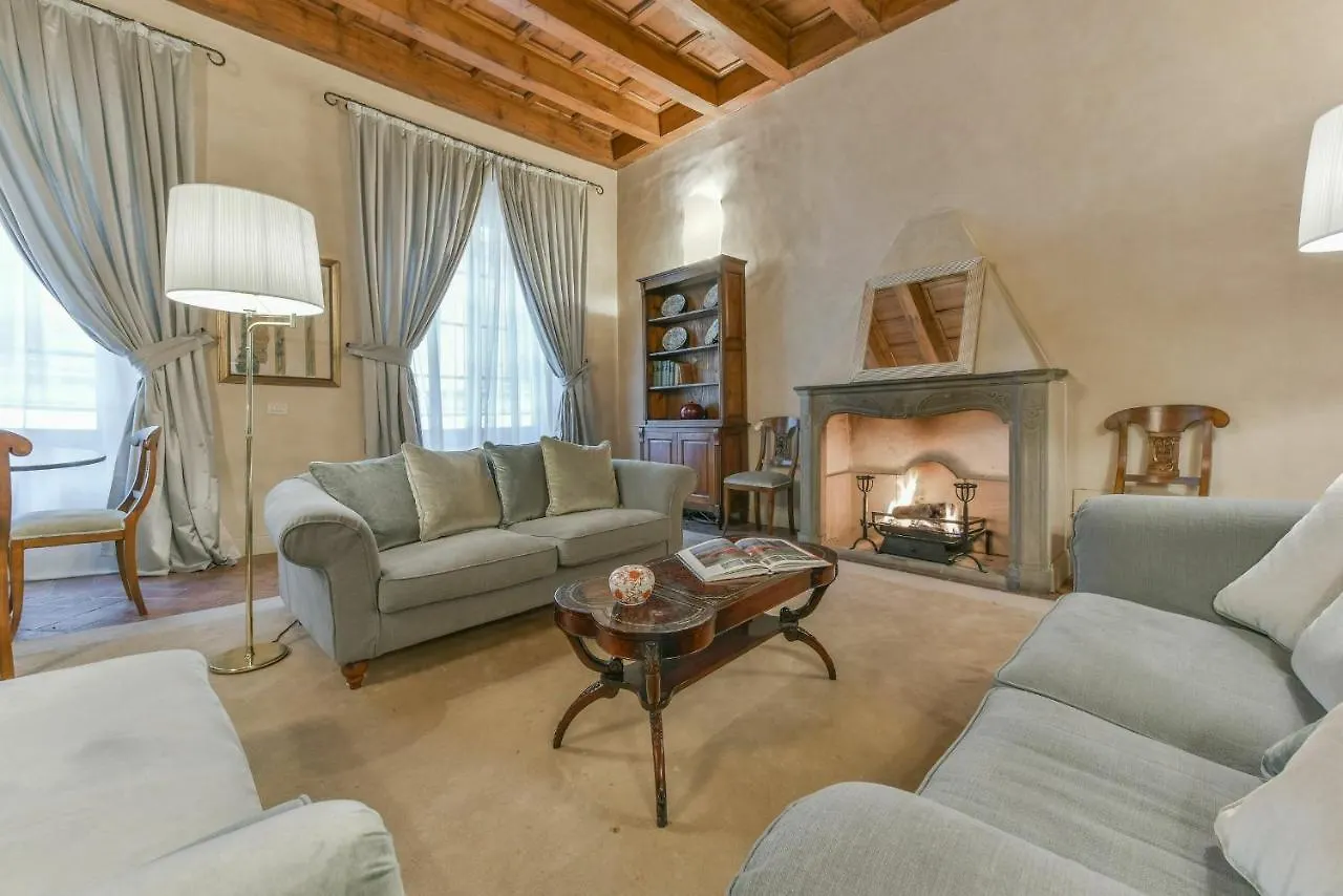Palazzo Medici Apartments Florence