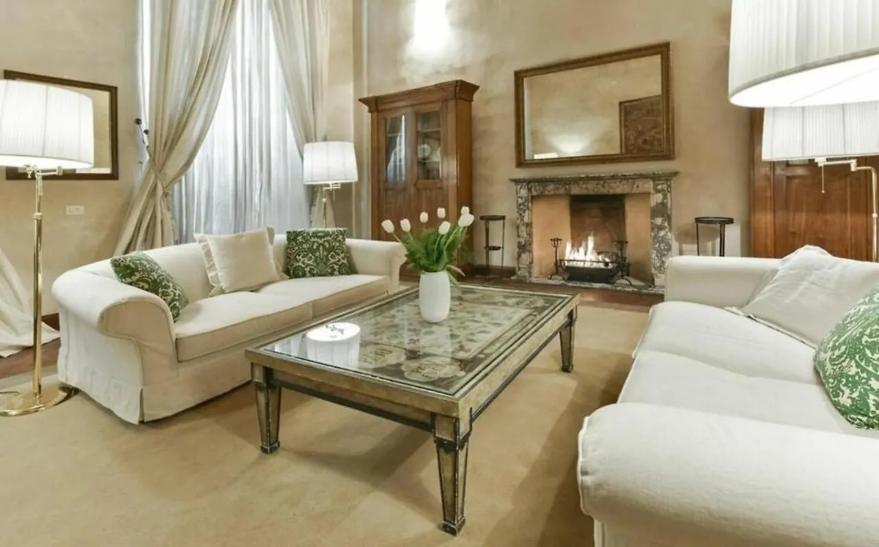 Palazzo Medici Apartments Florence